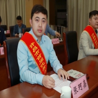 元化生物總經(jīng)理張珂嘉榮獲“許昌市首屆優(yōu)秀青年企業(yè)家”稱號